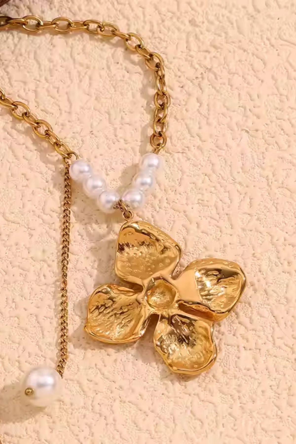 Carrie Necklace | 18K Gold Plated