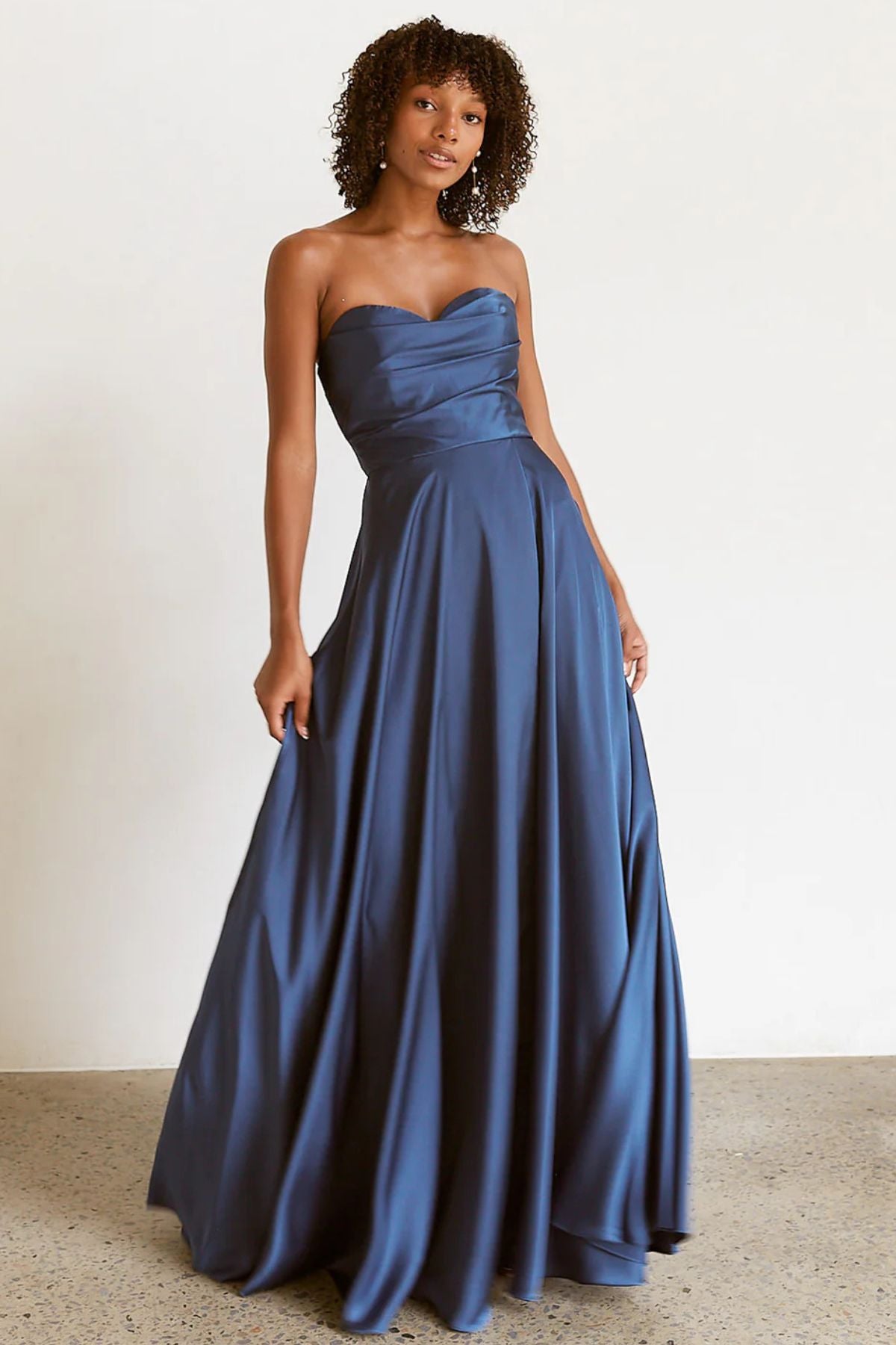 Manuka Dress in Midnight Blue