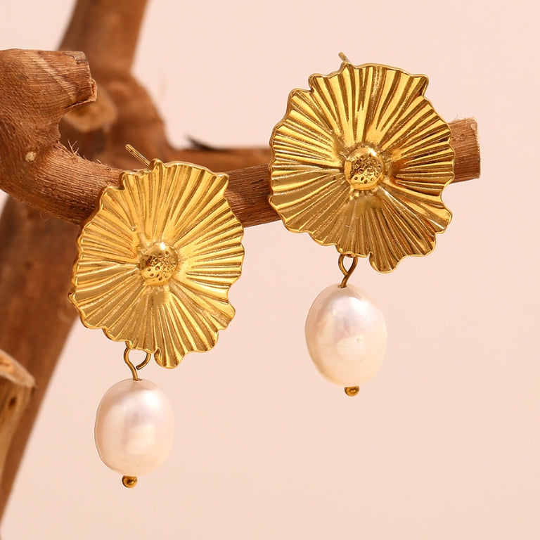 Pearl Earrings | 18K Gold Plated