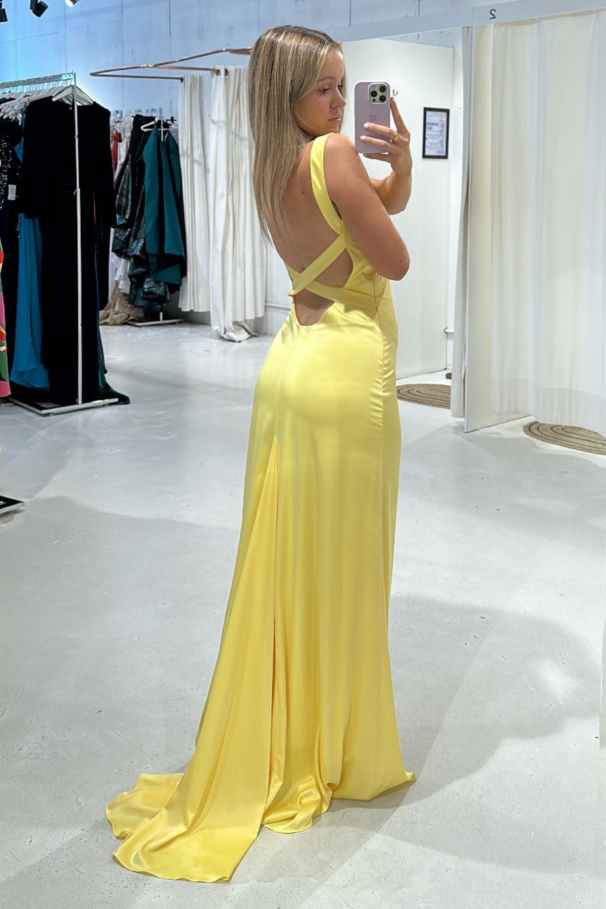 Celeb CELEB Andie Gown (Daisy Yellow) - RRP $565 - 6_73dca2a7-0b7b-446b-99da-804cae0e526a.jpg