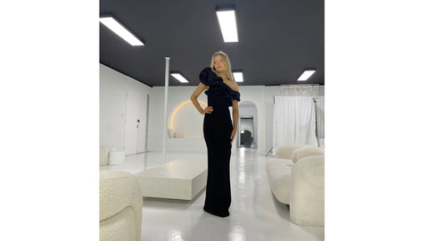 what to wear with a formal dress in winter Stay Warm in Style: Essential Tips for a Sizzling Winter Ball Look