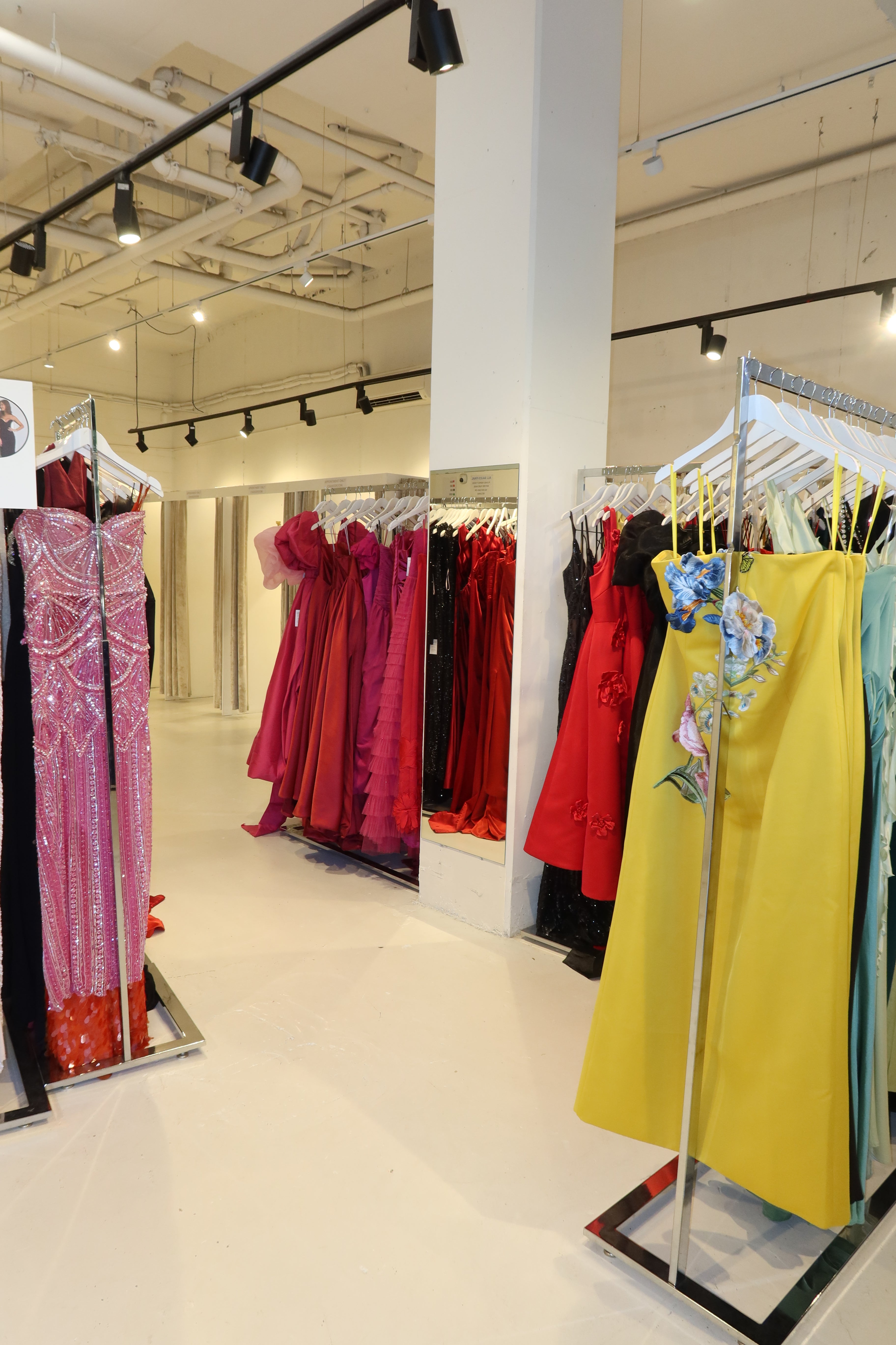Evening Boutique Formal Wear Sydney Road Red Carpet Boutique Luxury Evening  Wear Online In-Store Melbourne