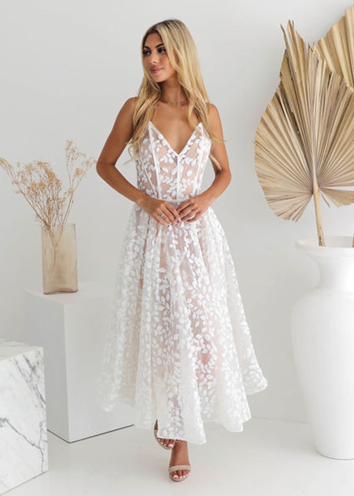 Tina Holly Isabella White Formal Dress