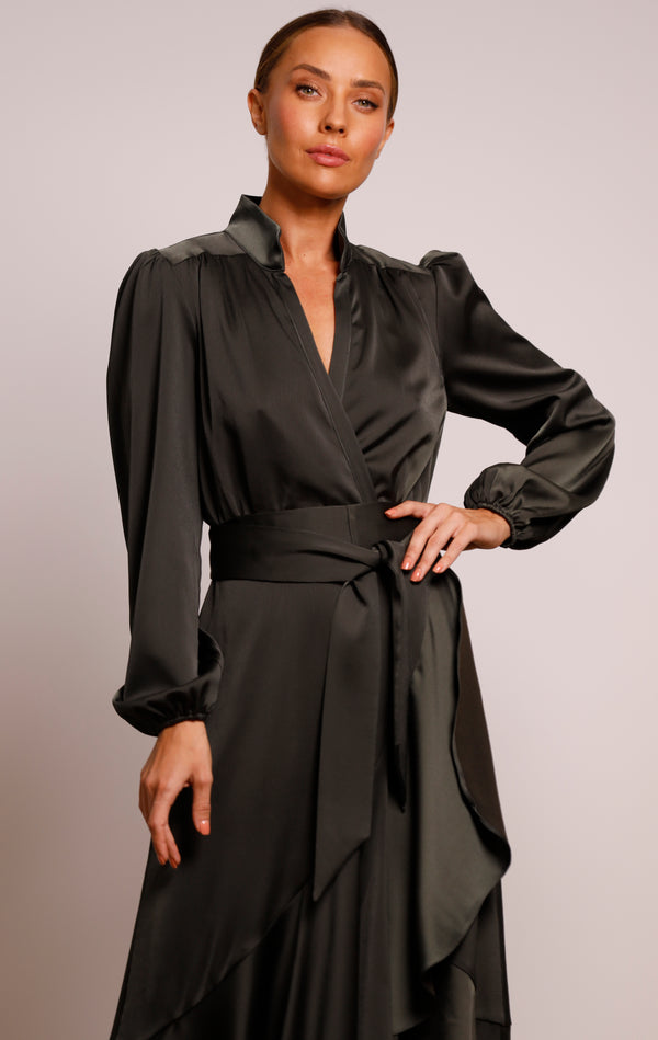 Pasduchas PASDUCHAS Pinnacle Sleeve Midi Dress (Combat) - RRP $350 - PD101213_Combat_4_600x_5da97c9b-5395-4733-9b1d-dc3b2459d223.jpg