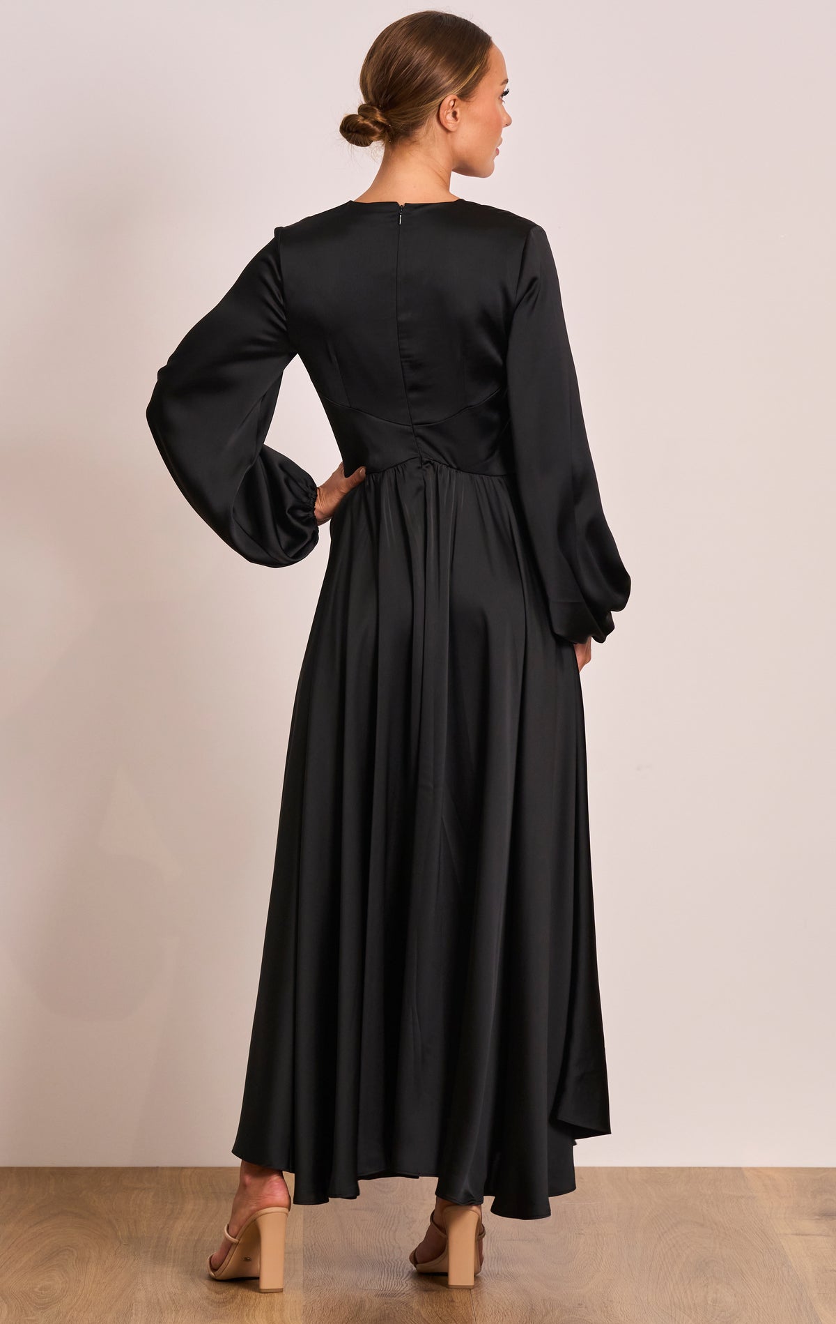 Pasduchas PASDUCHAS Lucia Sleeve Midi Dress (Black) - RRP $380 - PD101265_Black_3_1200x_217cc635-f888-40b5-b312-26d6483e3646.jpg