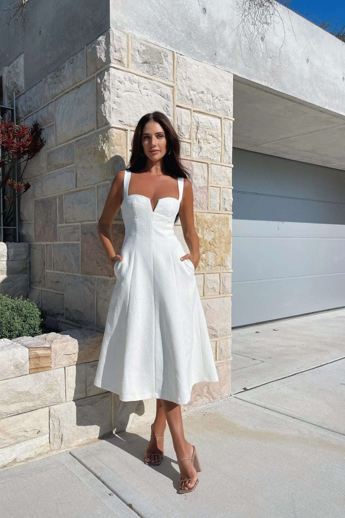 Rebecca Vallance REBECCA VALLANCE Calla V-Wire Midi (Ivory) - RRP $699 - rebecca-vallance-calla-v-wire-midi-ivory---rrp-9-dress-for-a-night-30756597.jpg